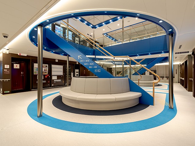 フェリーといっても客船並みの設え（イメージ）