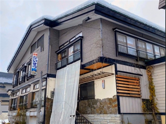●朝発バス　湯沢中里スノーリゾート　民宿 けいせつ