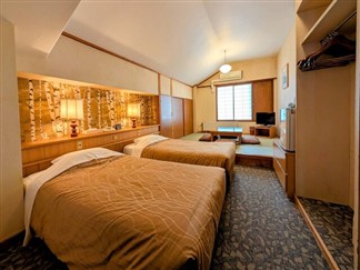 ■●朝発バス　斑尾マウンテンリゾート（斑尾高原＆タングラム）　斑尾高原ホテル　【和洋室バス無しトイレ付】　