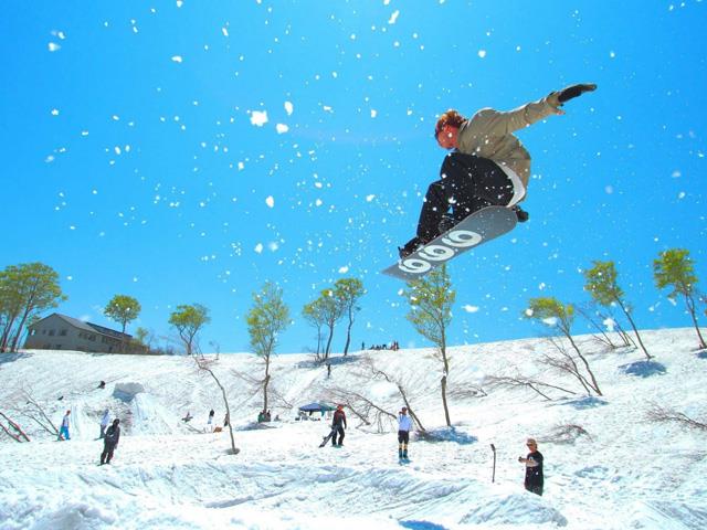 恋する雪コン 男性枠 新宿発着bタイム 3月17日出発限定 朝発日帰り 軽井沢スノーパーク リフト券 昼食付 Wez 中嶋ウェスリー さんがゲスト参加 新宿 関東 発軽井沢スノーパークへのスキーツアー スノボツアーを予約するならオリオンツアー