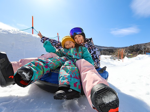 ■●スノーランドチケット（プレミアム）＆食事券（1,500円相当）付【池袋西口発着Bタイム】朝発日帰り　ノルンみなかみスキー場【滞在約6時間30分】