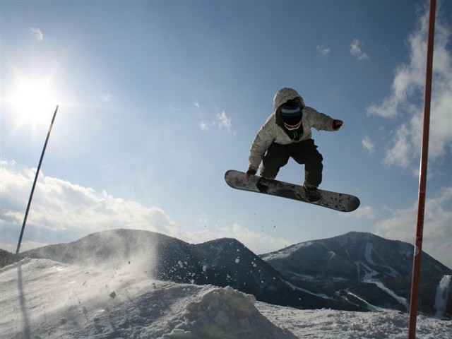 ◇選べるリフト券！飯山駅利用≪指定席又は自由席利用≫ 北陸新幹線で