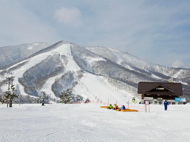 ◇お手軽日帰り♪リフト券付 【時間帯枠/指定席利用】新幹線で