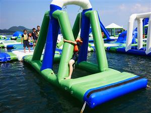 北陸エリア発着 話題のウォーターパークを満喫 更にお台場みんなの夢大陸も入場可 お台場ウォーターパーク入場券 昼プール 付 0泊3日 金沢発東京バスツアー 日帰りバスツアーを予約するならオリオンツアー