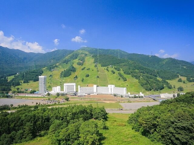 苗場プリンスホテル 外観