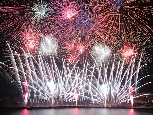 熱海海上花火大会