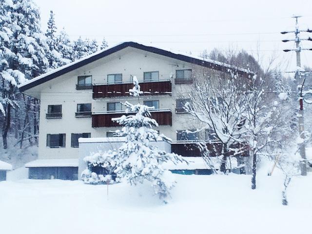 ■【夜発バス】手ぶらDEスキー　よませ温泉＆X-JAM高井富士スキー場　ロッジタカユキ・アネックス