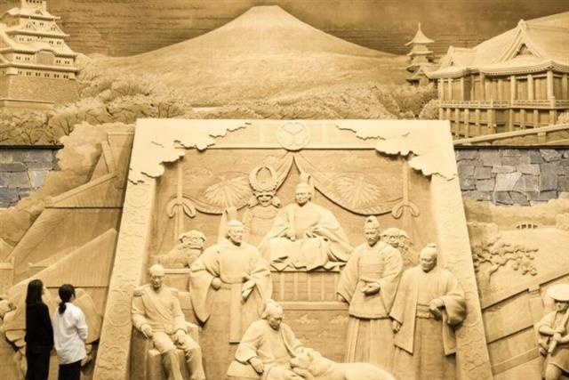 昼食付 弾丸！鳥取砂丘で海鮮ランチと砂の美術館へ行く日帰りバス