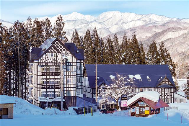 ■●夜発バス　エイブル白馬五竜＆Hakuba47　白馬サンバレーホテル＆アネックス館