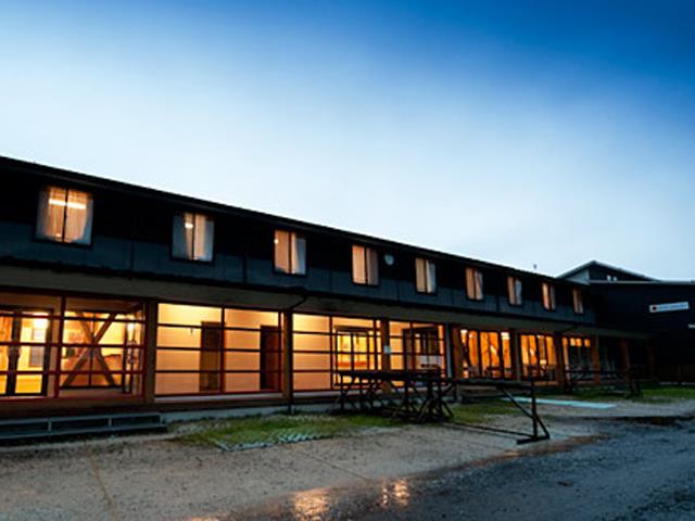 ■◎マイカーで行く　めがひらスキー場　ロッジ観山荘（リフト2日券付）