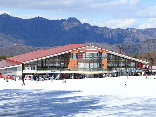 ●【横浜発着Bタイム】朝発日帰り　ふじてんスノーリゾート【滞在約6時間30分】