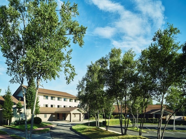 ●マイカー　軽井沢スノーパーク　ANAホリデイ・イン リゾート軽井沢【スタンダードツイン】