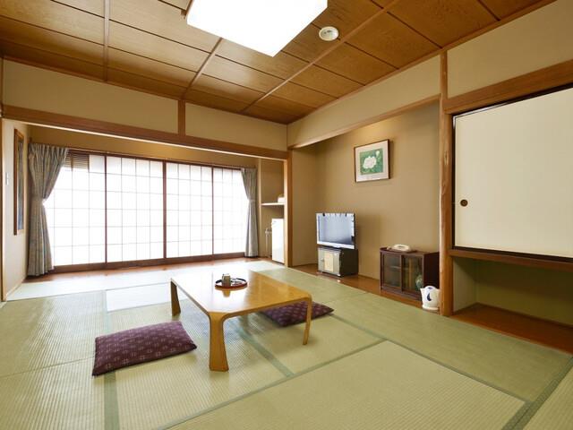 【朝発バス】手ぶらDEスキー 竜王スキーパーク 湯田中温泉郷・ホテル水明館∥和室18畳