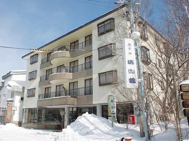 ■JRで行く！年末年始特集♪時間帯指定席で行く♪菅平高原　ホテル城山館 / バス・トイレ付【1名1室設定有り】